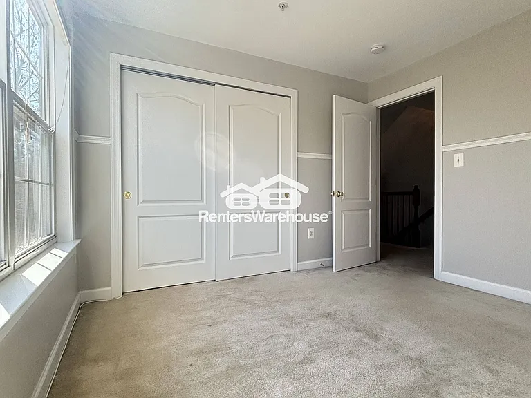 3511 Carriage Walk Ln — Photo 22