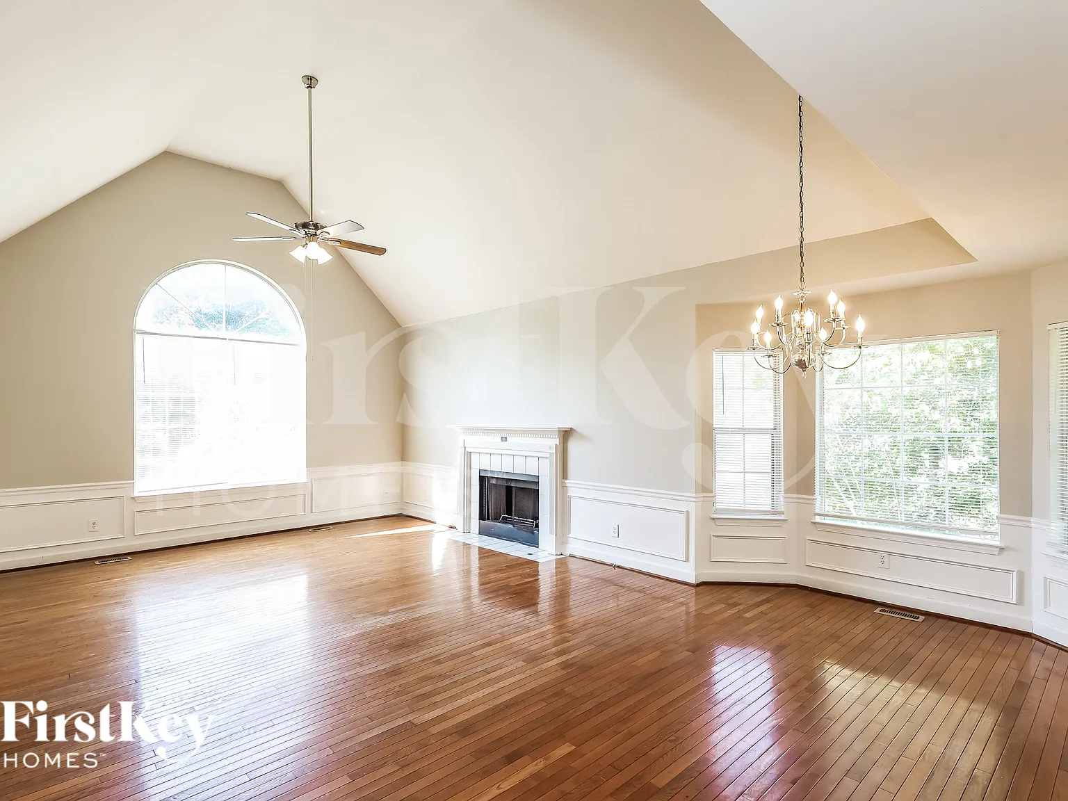3 bed, 2.5 bath, 2781 sqft, $2,275 — Photo 3