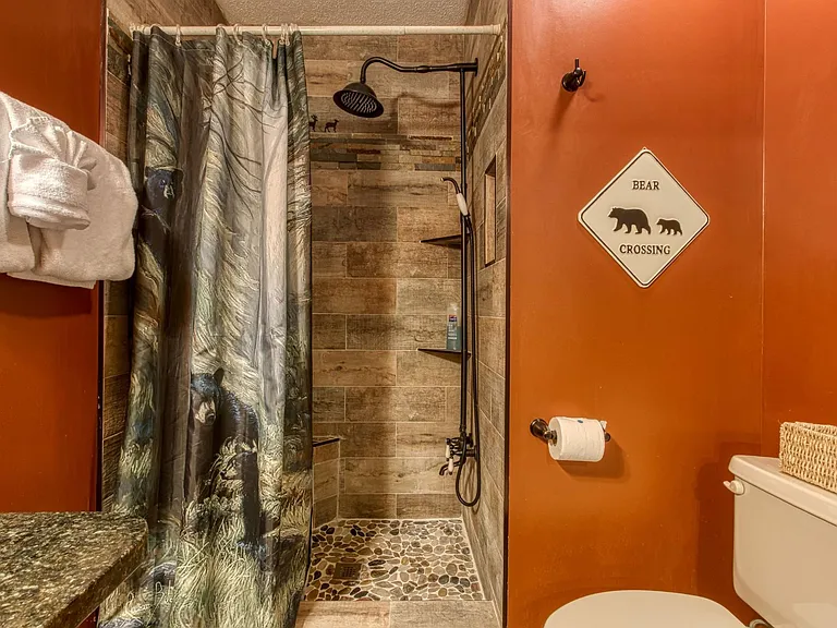 905 Smoky Bears Way — Photo 35