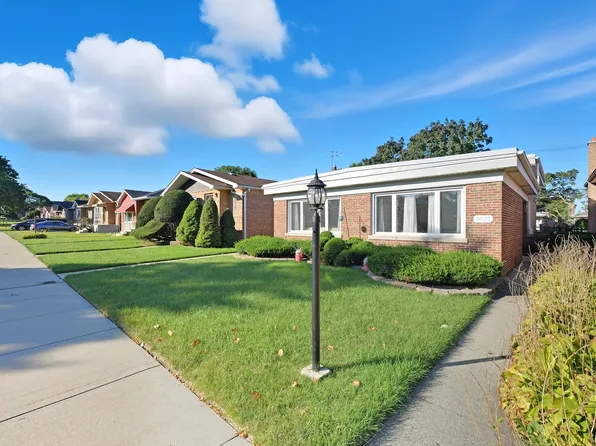 9020 S Constance Ave, Chicago, IL 60617