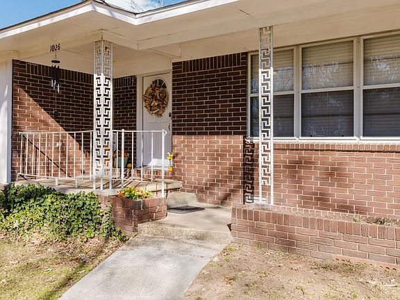 4th image of 1026 Whitewood Dr