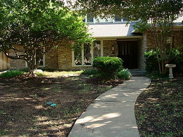 1st image of 1404 Chatsworth Ln