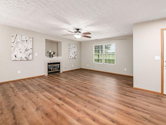 5th image of 1528 Electra St