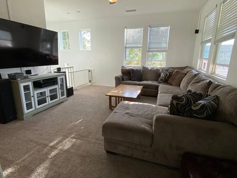 3000 Orleans Dr — Photo 4