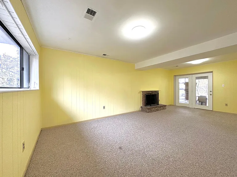 4 Renmark Ct — Photo 24