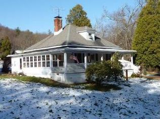 2526 Black Ridge Rd SW, Floyd, VA 24091