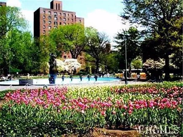 1510 Archer Rd APT 5G, Bronx, NY 10462