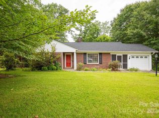 502 Gillsbrook Rd, Lancaster, SC 29720