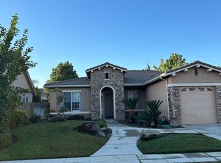 670 Portland Ave, Clovis, CA 93619