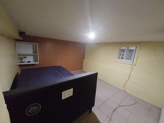 4th image of 553 Garfield Ave Floor 1