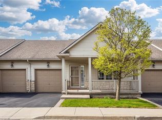 130 Southbrook Dr #30, Hamilton, ON L0R1C0