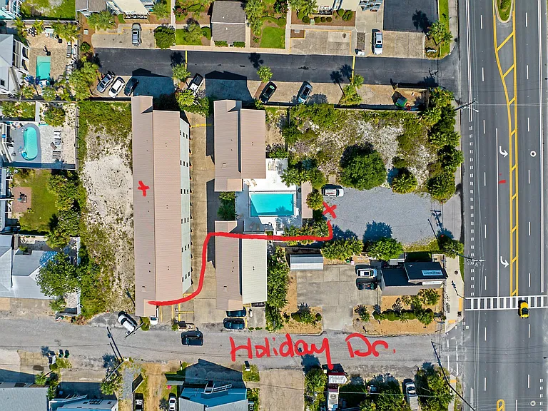 4114 Holiday Dr #17 — Photo 8