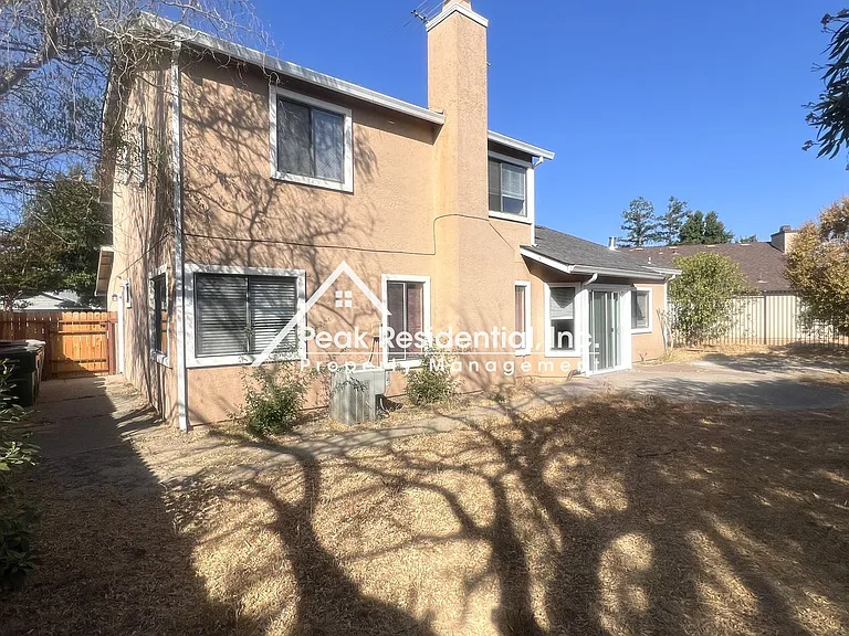 8101 Morgan Hill Way — Photo 25