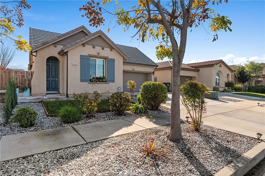 4346 Bixby Way photo 1