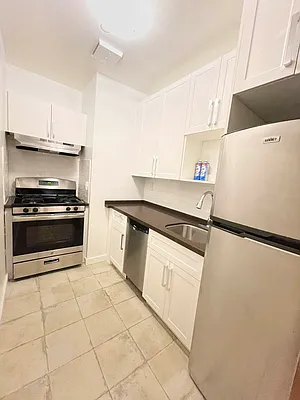 Rented by Voro NYC | media 10