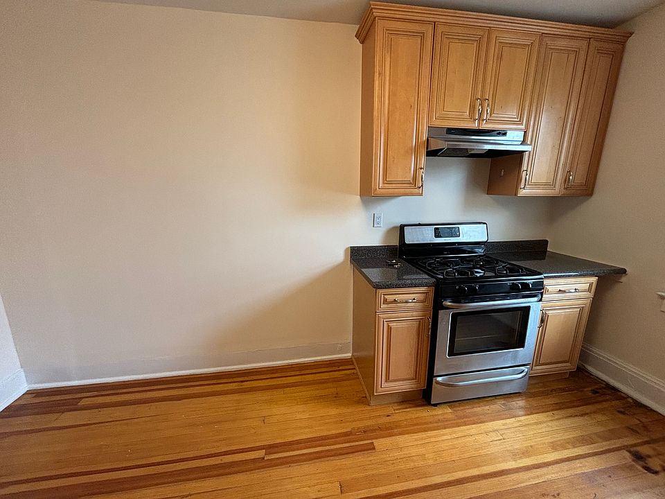 STAINLESS STEEL APPLIANCES