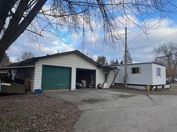 316 North Washington Street, Lyndon Station, WI 53944