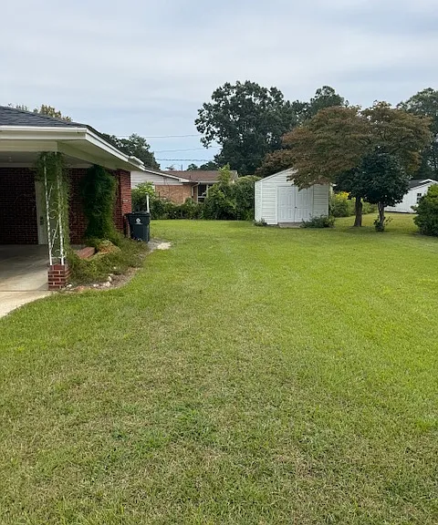 704 Maple Ave — Photo 3