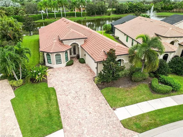 23472 Sanabria LOOP, BONITA SPRINGS, FL 34135
