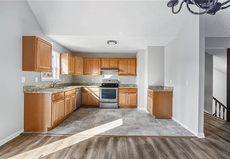 5825 Stonehaven Dr NW — Photo 13