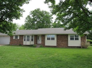 403 Leonard St, Carl Junction, MO 64834