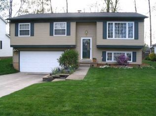 460 E Overlook Dr, Eastlake, OH