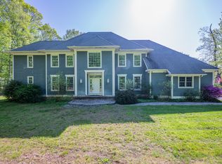 34 Hunters Xing, Burlington, CT 06013