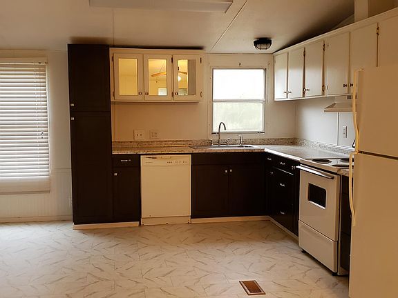 Kitchen and dining area
