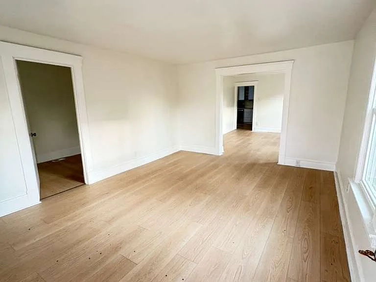 6210 Pear Ave — Photo 2