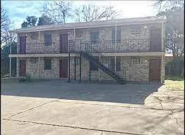106 W Hoover Ave — Photo 5