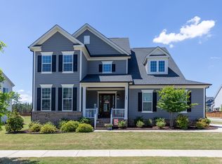 100 Treeline Ct, Holly Springs, NC 27540