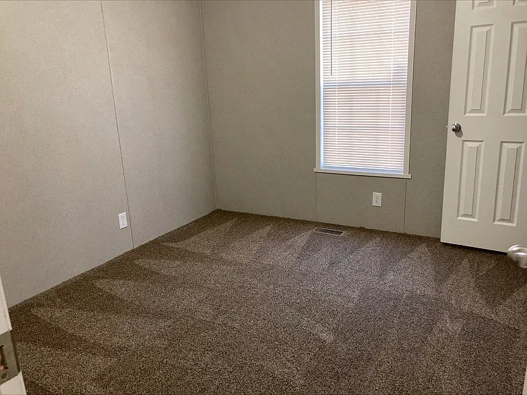 Meadowbrook Estates — Photo 37