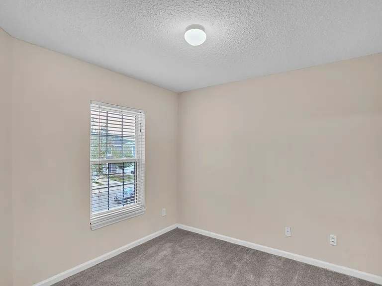 1692 Biscayne Bay Cir — Photo 14