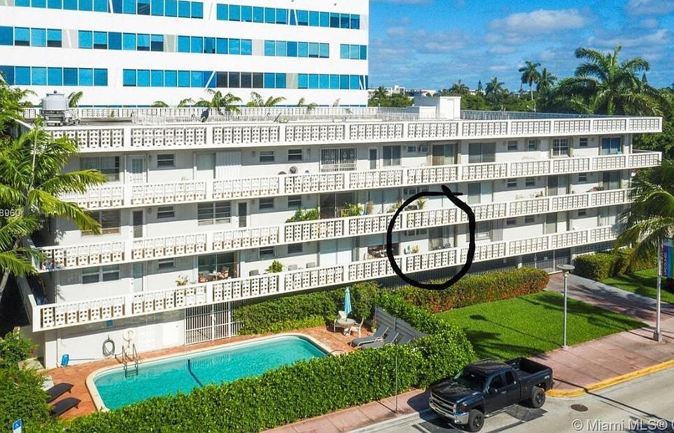 1st image of 1698 Jefferson Ave APT 4