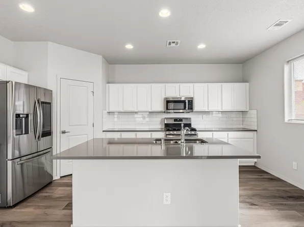 9519 Sage Ranch Ct SW, Albuquerque, NM 87121