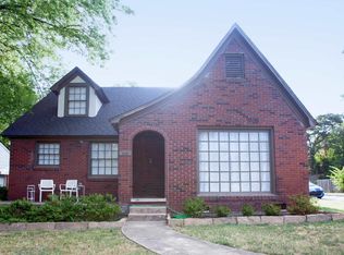 Valentine, 300 S., Little Rock, AR 72205