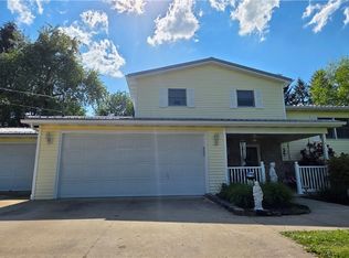 67500 Clark Rd, Saint Clairsville, OH 43950