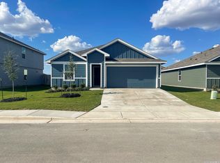 1010 Gladys Run, Seguin, TX 78155