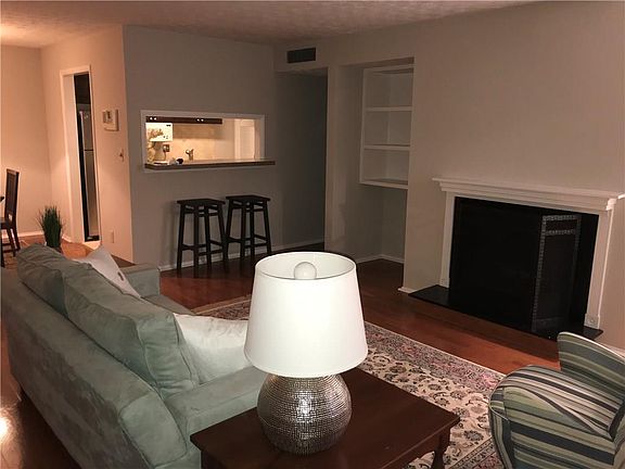 3rd image of 1107 Summit North Dr NE #1107