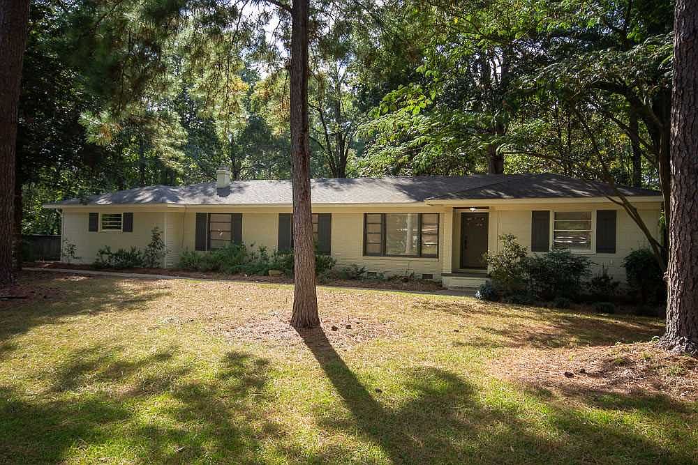 4215 Brussels Dr, Jackson, MS 39211 Zillow
