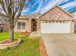 6745 Geyser Trl, Watauga, TX 76137