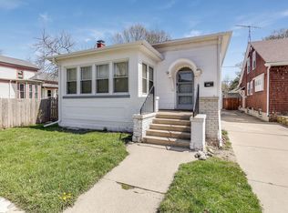 1209 College Ave, Racine, WI 53403