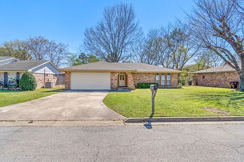8208 Mark Ln Photo 1