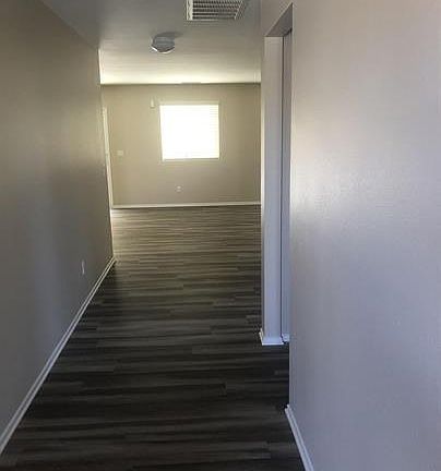 2nd image of 704 Bailey Ln
