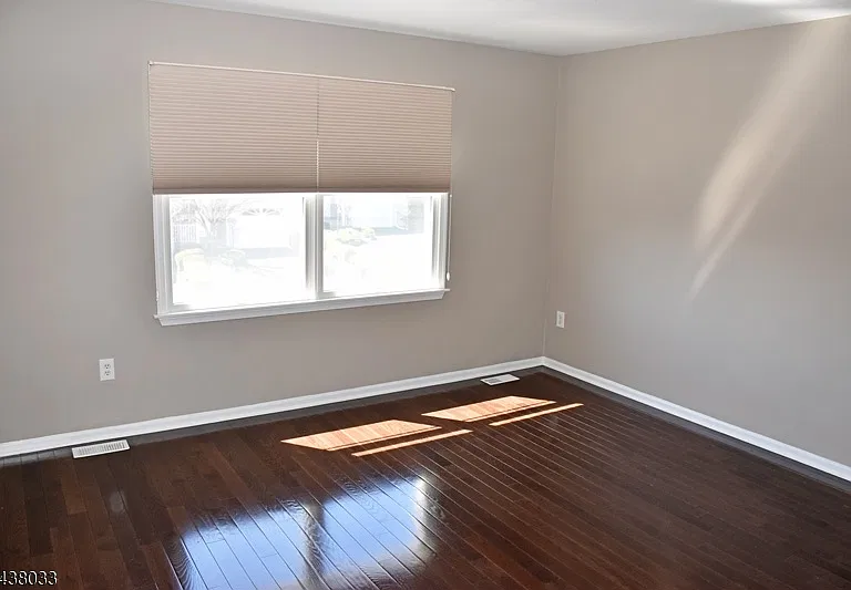 125 Springhill Dr — Photo 17