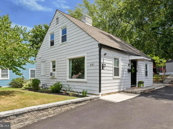 1397 Rothley Ave, Abington, PA 19001