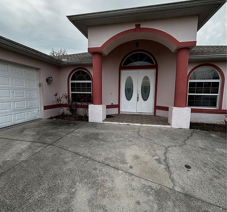 1st image of 903 Unice Ave N