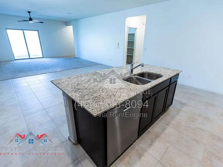 24530 W Flores Dr — Photo 15