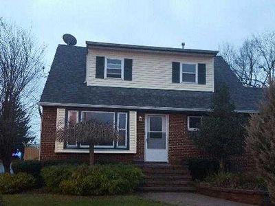 1401 Bower St, Linden, NJ, 07036