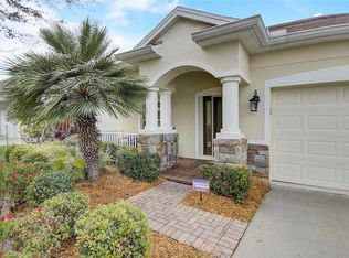 1404 Misty Valley Dr, Brandon, FL 33510